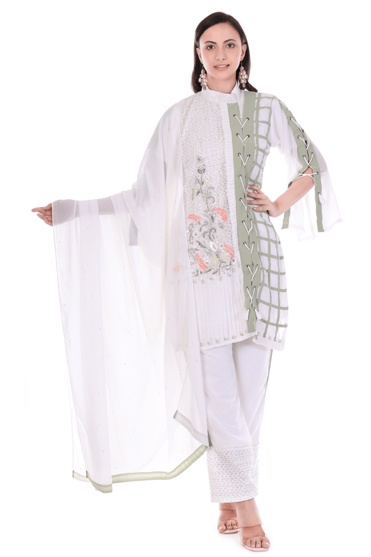 Short straight fit zig zag notted heavy embroidered white green suit