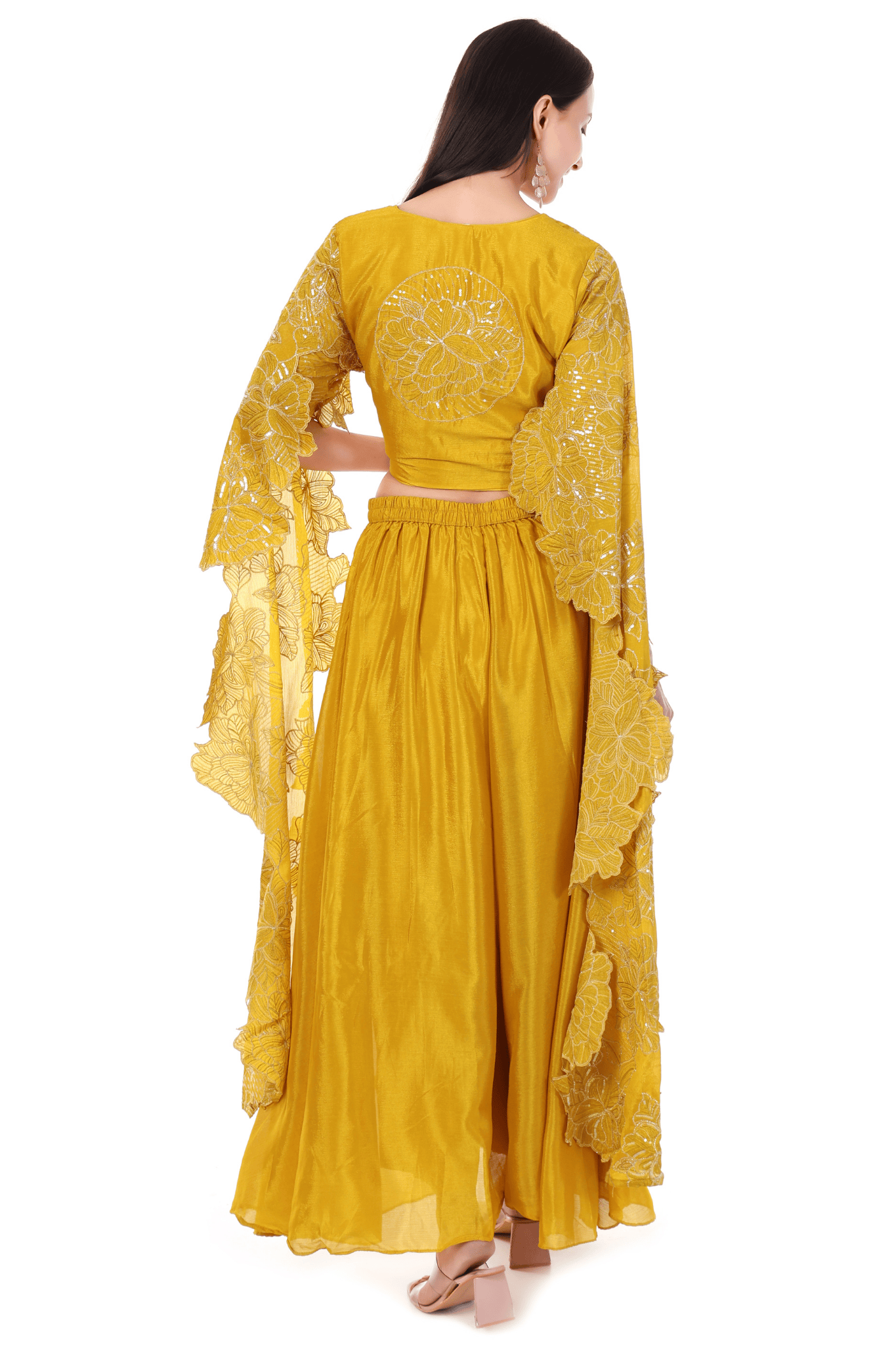 Long sleeved emboidered plazo set