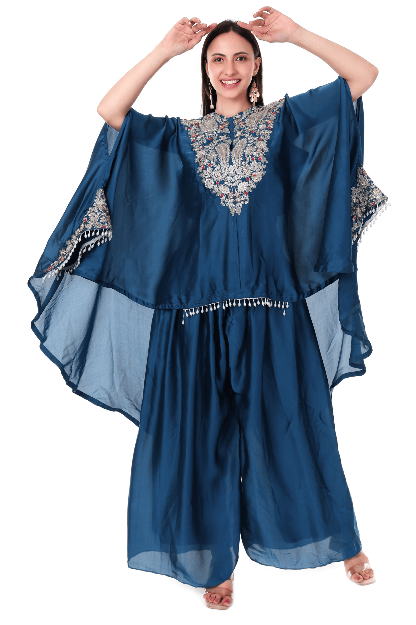 Short Kaaftan with wide plazo set