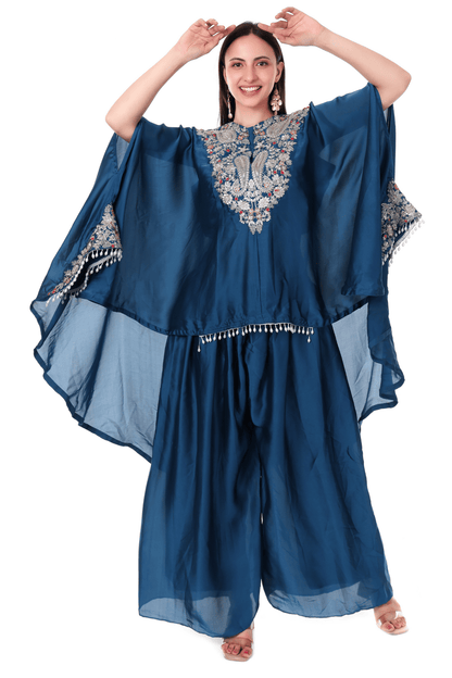 Short Kaaftan with wide plazo set