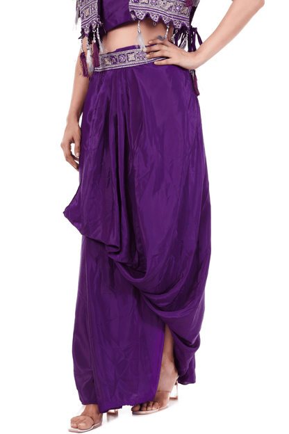 Thread emboidered Jacket Doti set